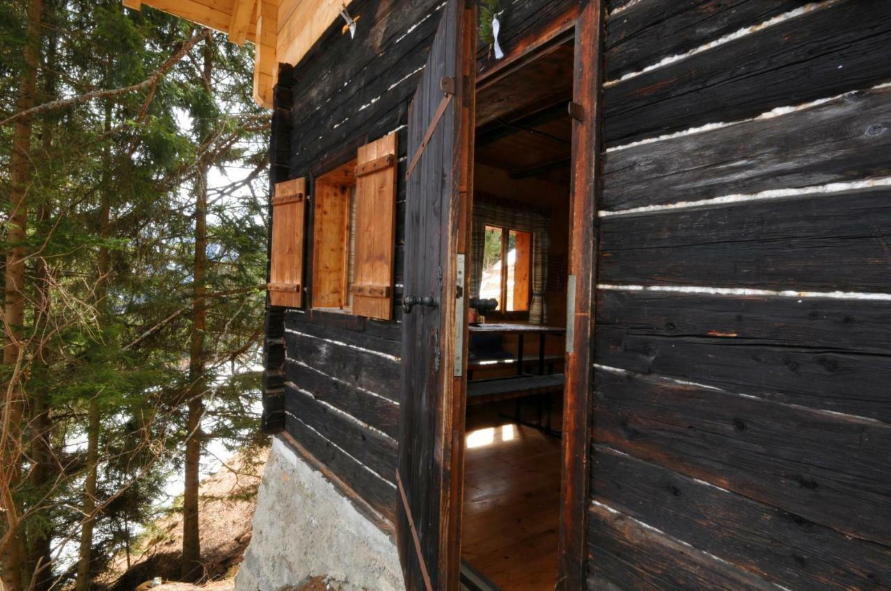 Laerchenhuette Villa Stall Exteriör bild